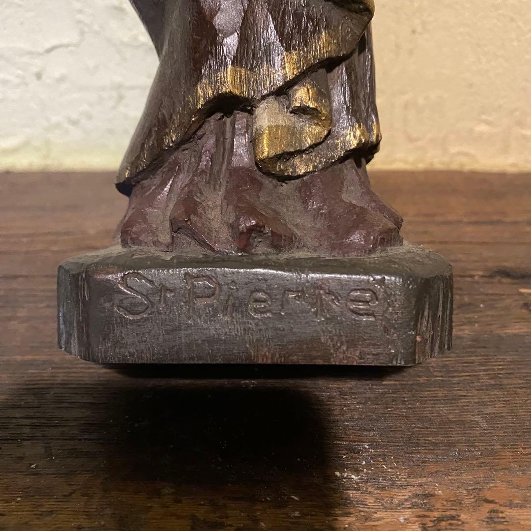 聖ペテロ（サン・ピエトロ）のアンティークの木製彫刻