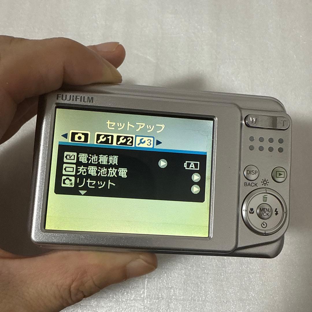 ❗️激安価格❗️デジカメ　本体　FUJIFILM Finepix A170