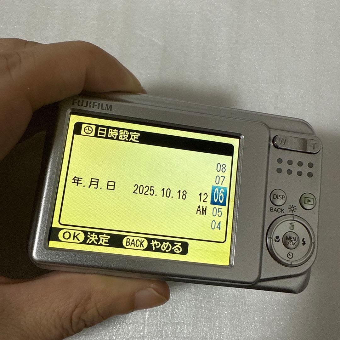 ❗️激安価格❗️デジカメ　本体　FUJIFILM Finepix A170