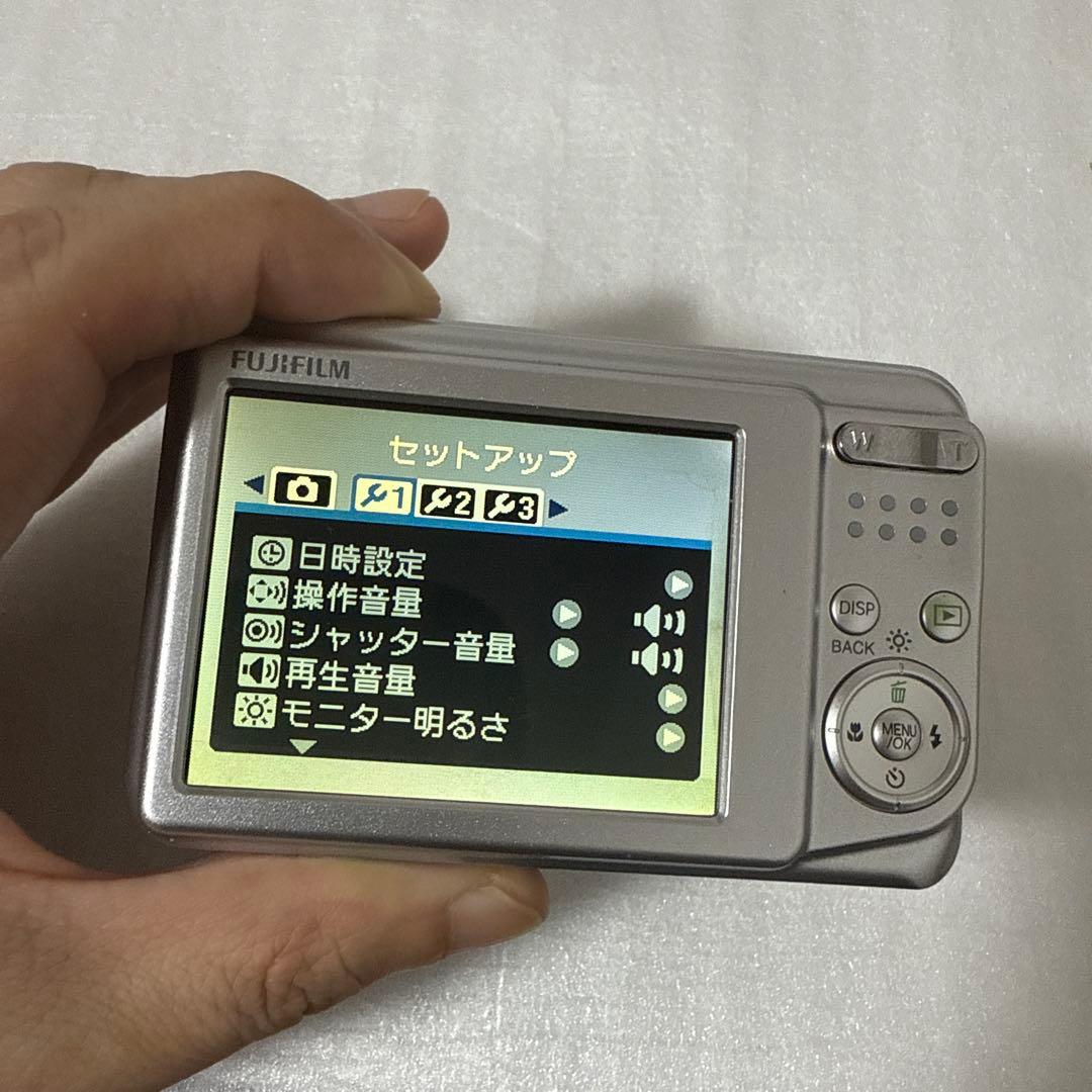 ❗️激安価格❗️デジカメ　本体　FUJIFILM Finepix A170