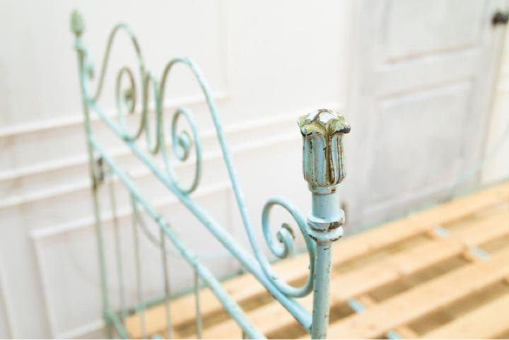 フレンチアンティーク　アイアンベッド　スノコ付き