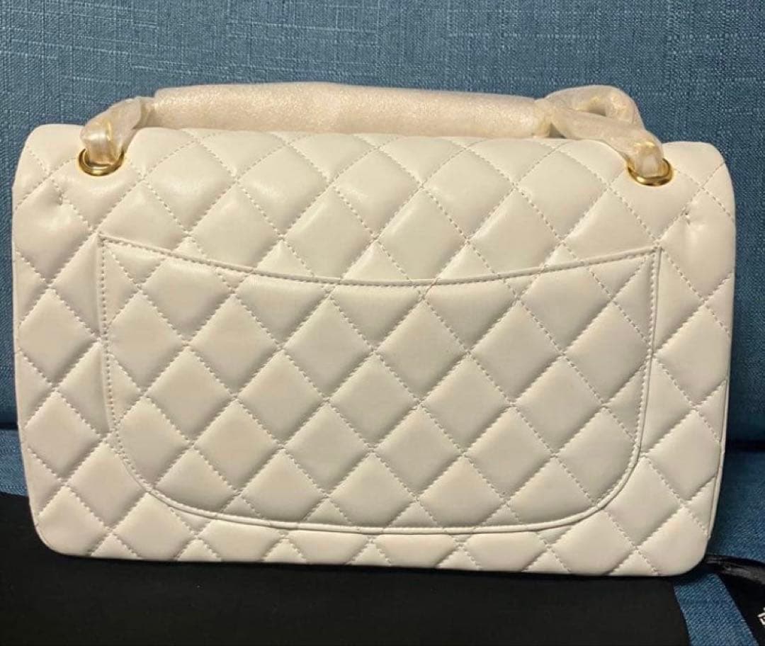 CHANEL マトラッセ　ホワイト　ノベルティ　ショルダー