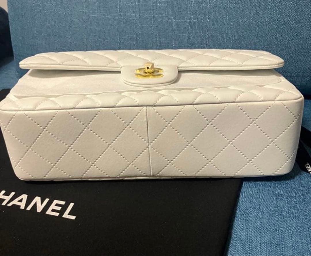 CHANEL マトラッセ　ホワイト　ノベルティ　ショルダー
