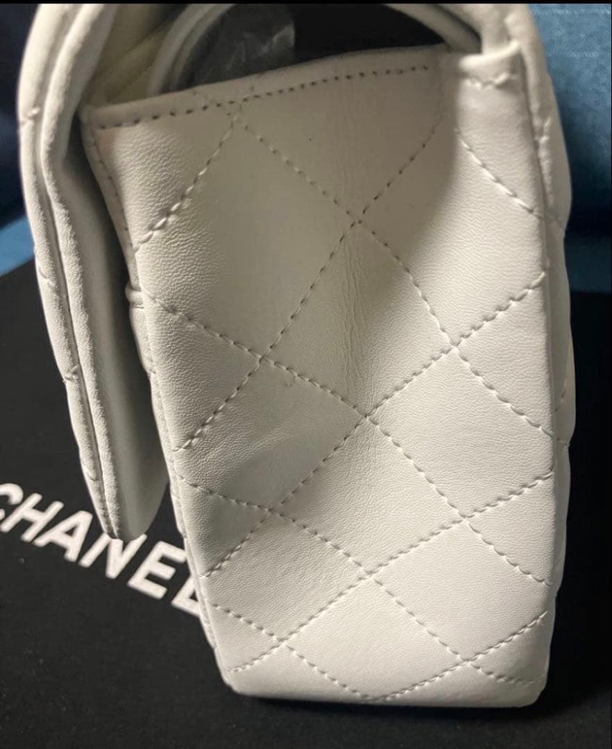 CHANEL マトラッセ　ホワイト　ノベルティ　ショルダー