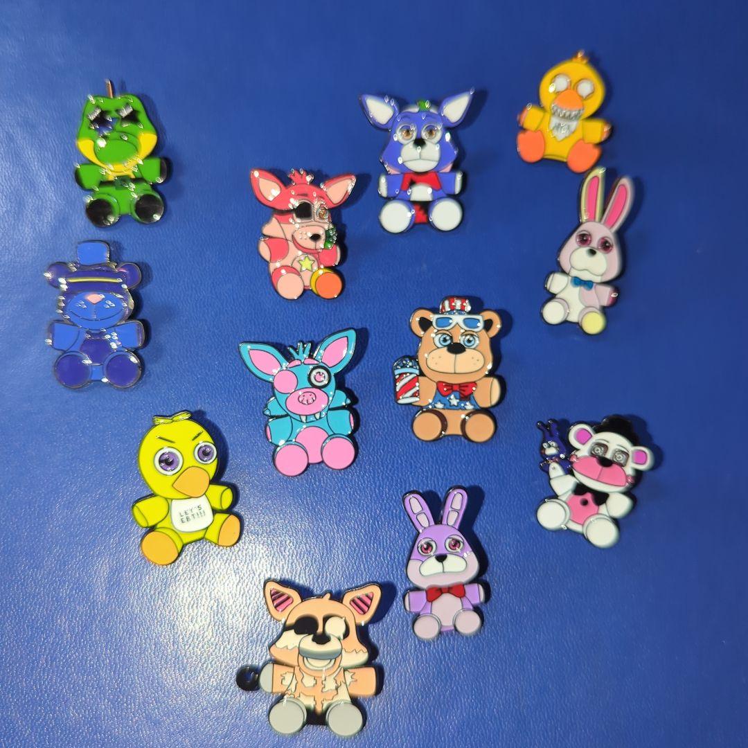 Five Nights at Freddy's　ピンズ　ピンバッジ　12点セット