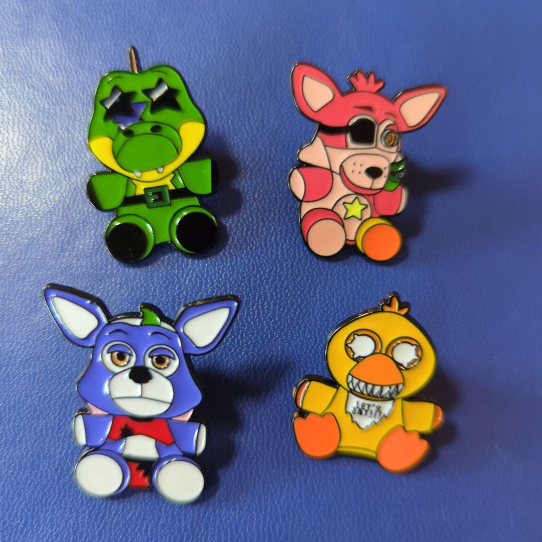 Five Nights at Freddy's　ピンズ　ピンバッジ　12点セット