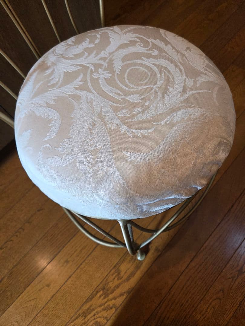 ヴィンテージ　アンティーク調　アイアンチェアー　ドレッサーチェア