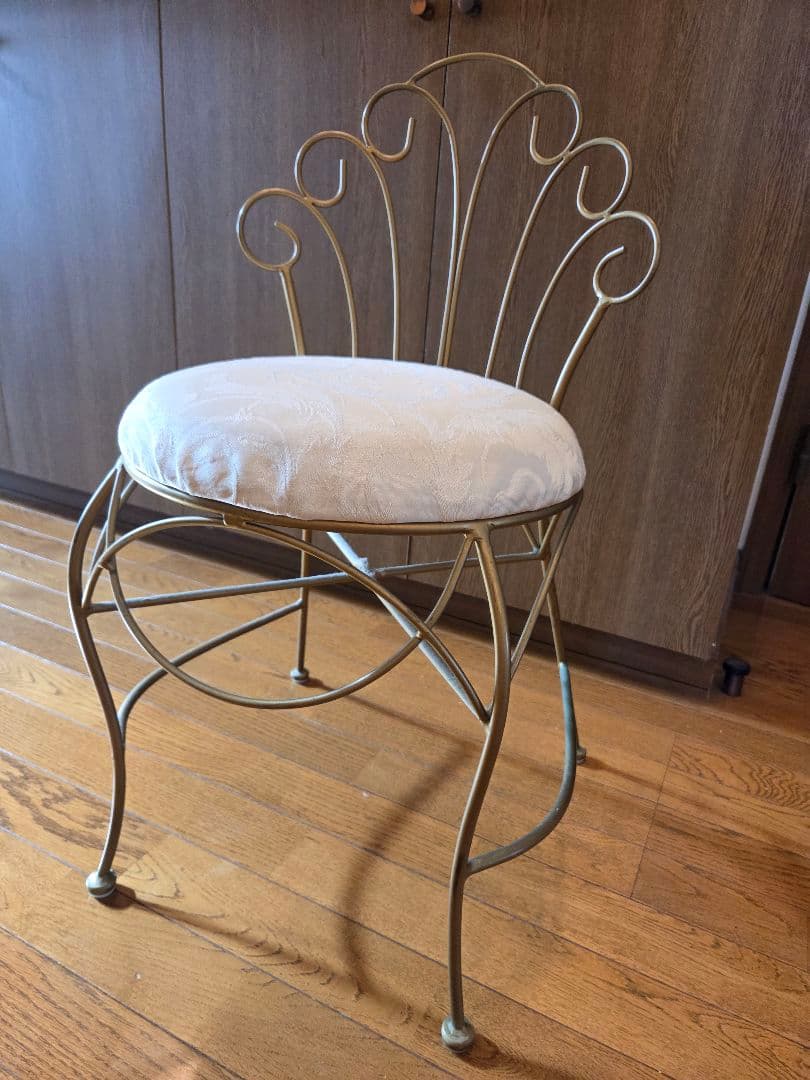 ヴィンテージ　アンティーク調　アイアンチェアー　ドレッサーチェア