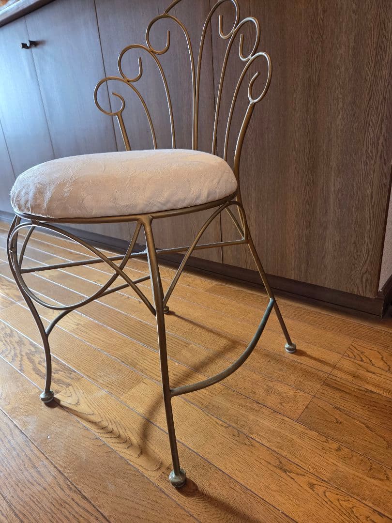 ヴィンテージ　アンティーク調　アイアンチェアー　ドレッサーチェア