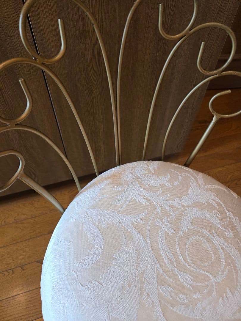 ヴィンテージ　アンティーク調　アイアンチェアー　ドレッサーチェア