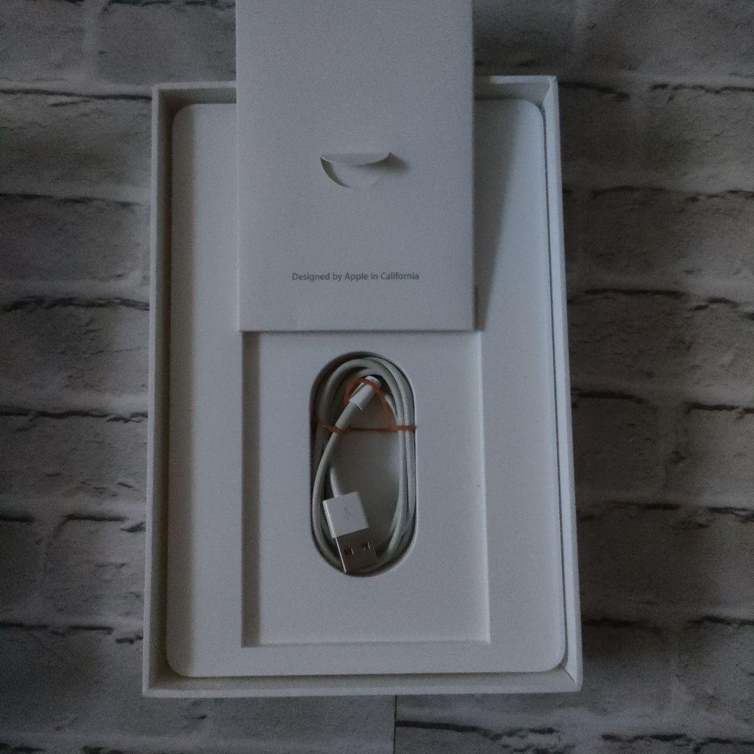 [美品]iPadmini 3 ゴール 64GB WiFi&cellular両対応