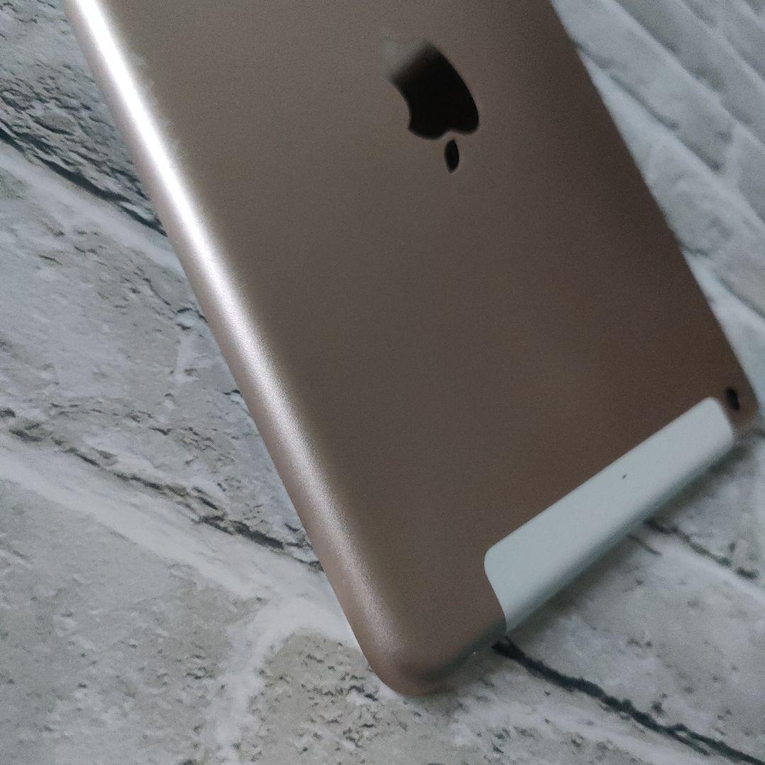 [美品]iPadmini 3 ゴール 64GB WiFi&cellular両対応