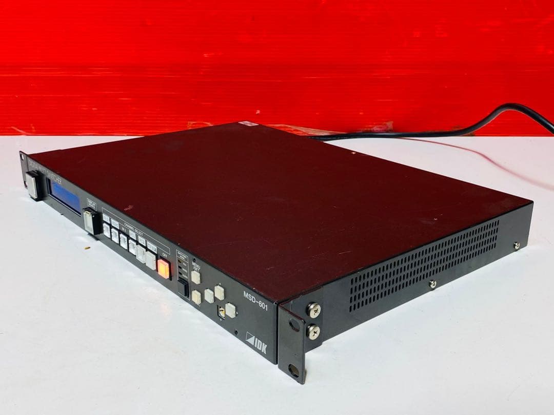 IDK デジタルマルチスイッチャー MSD-601 スキャンコンバータ