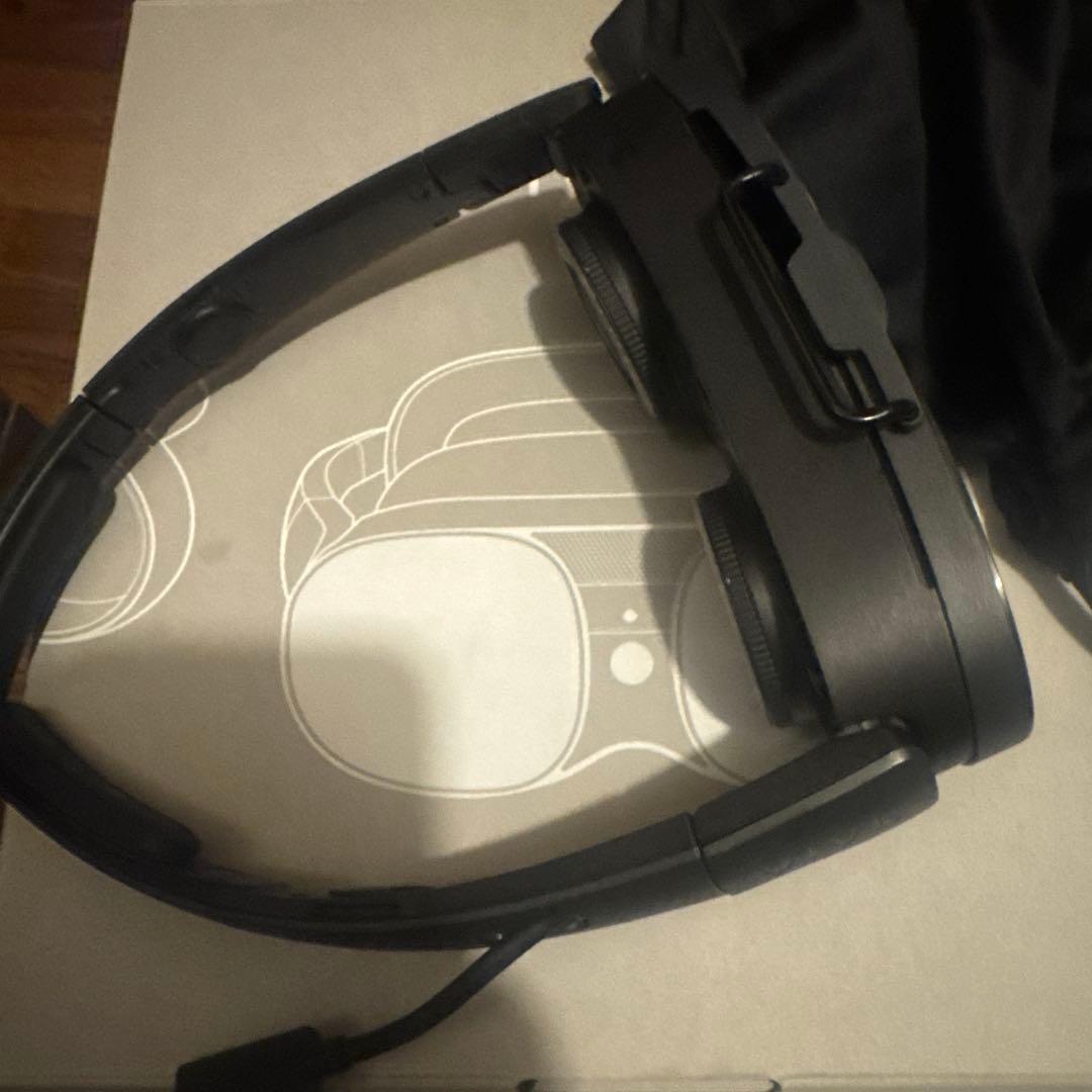 VIVE XR ELITE フェイストラッカー付き