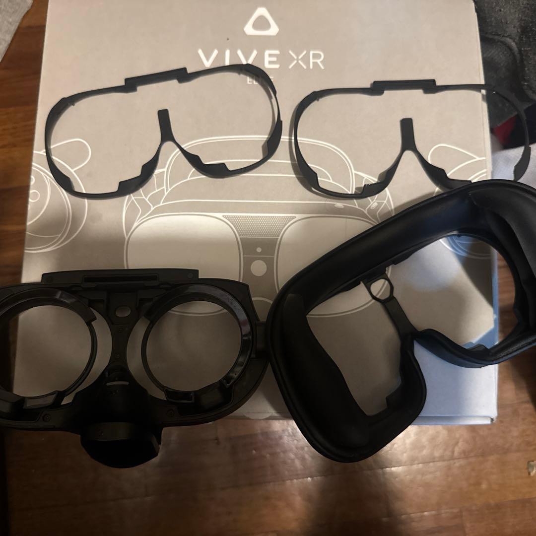 VIVE XR ELITE フェイストラッカー付き
