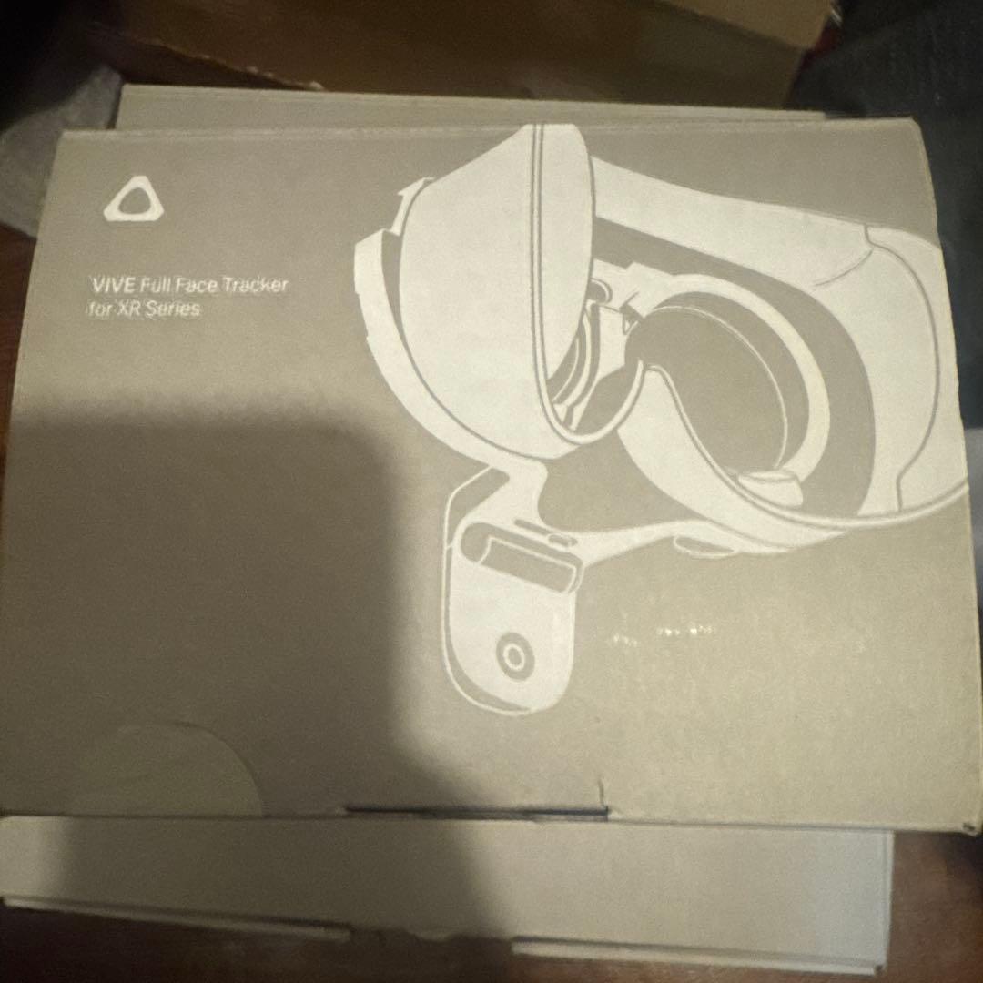 VIVE XR ELITE フェイストラッカー付き