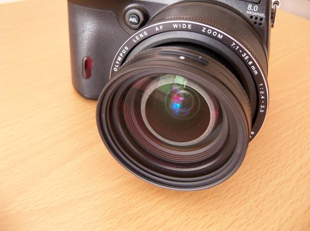 OLYMPUS C-8080 ＋ レンズプロテクター set* 中古