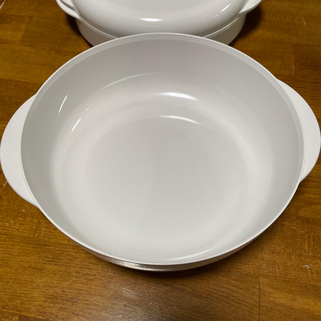 【未使用】タッパーウェア タッパーウェーブ2000丸型（大）＋スタッククッカー