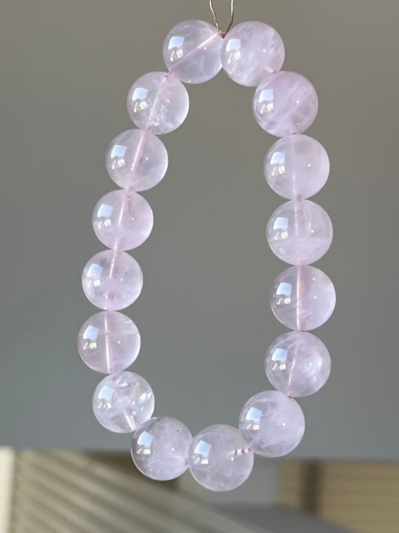 天然石ブレスレット☆ラベンダーピンクローズクォーツ１３ｍｍ☆上品なカラー！