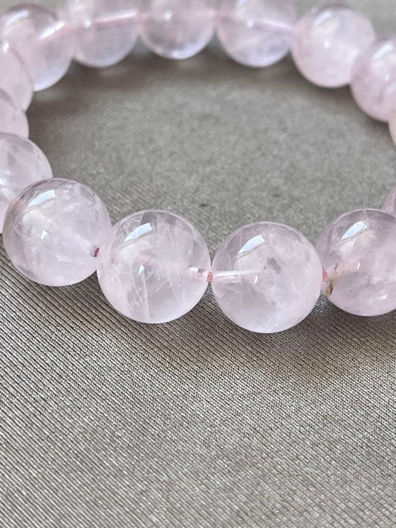 天然石ブレスレット☆ラベンダーピンクローズクォーツ１３ｍｍ☆上品なカラー！