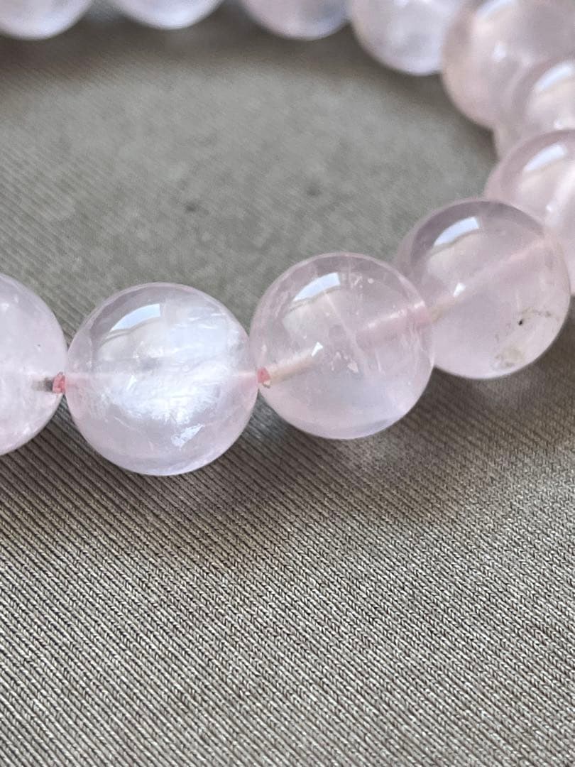 天然石ブレスレット☆ラベンダーピンクローズクォーツ１３ｍｍ☆上品なカラー！