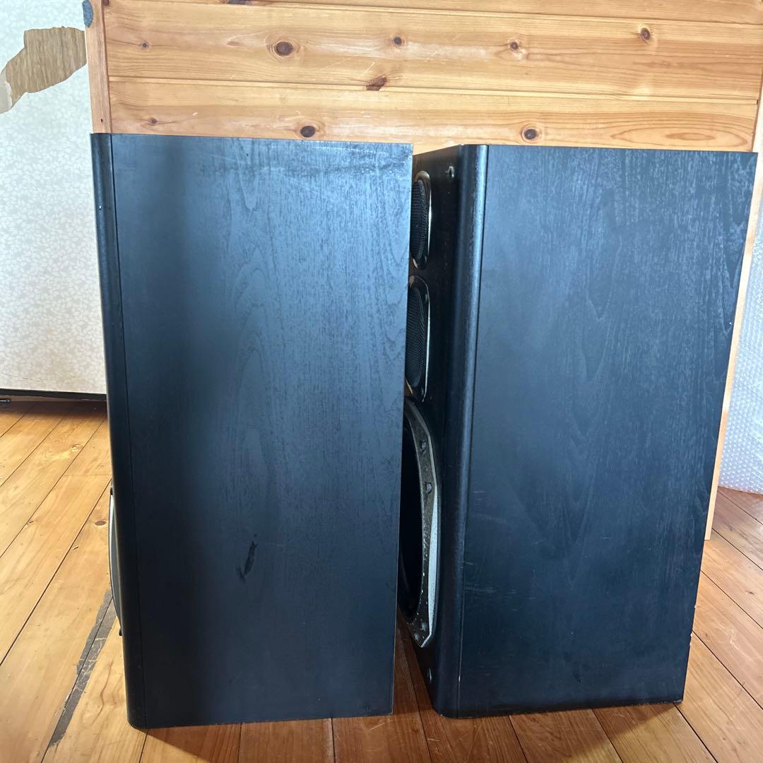 ONKYO 3ウェイ・スピーカーシステム　D-77