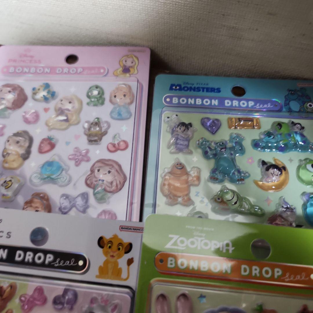 y*a様 正規品 ボンボンドロップシール ディズニー 4枚