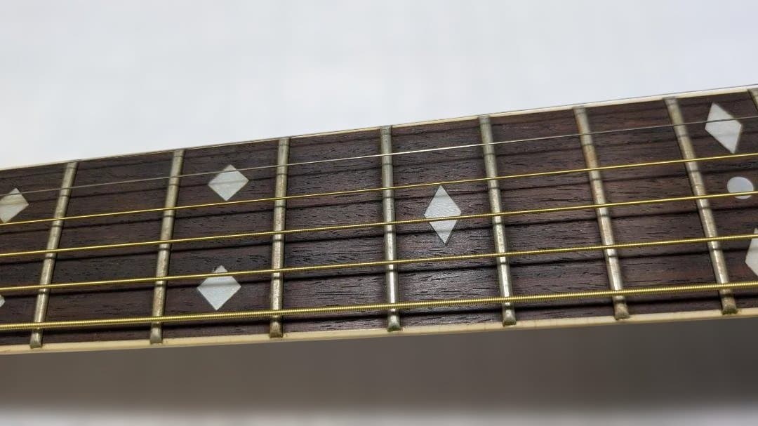 中古品エレアコOvationCelebrityCC157オベーション 付属品あり