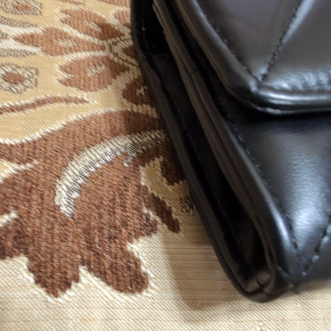 PRADA ノベルティブラック キルティング長財布