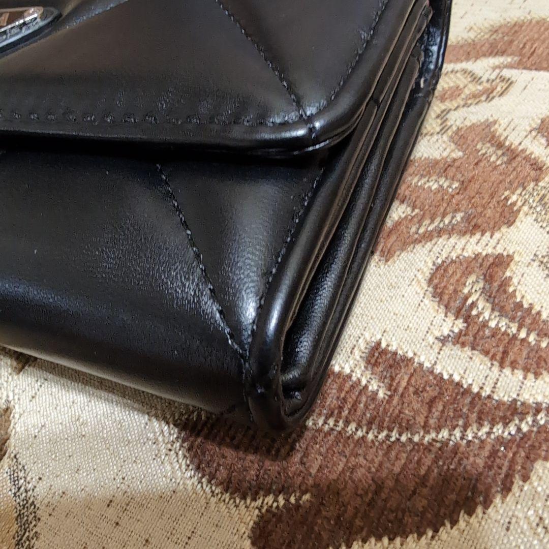 PRADA ノベルティブラック キルティング長財布