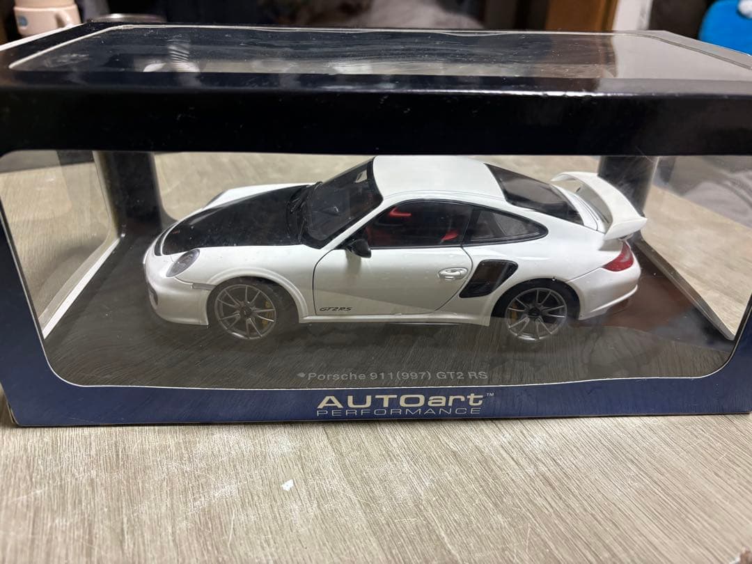 ミニカー AUTOart Porsche 911 (997) GT2 RS 1/18