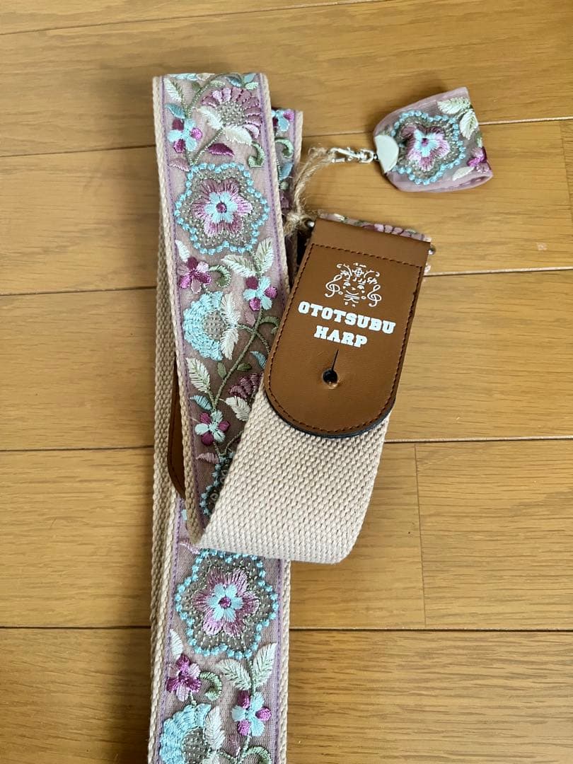 ★美品★おとつぶハープ 20弦 立奏アジャスター・ストラップ付・製品保証期間中