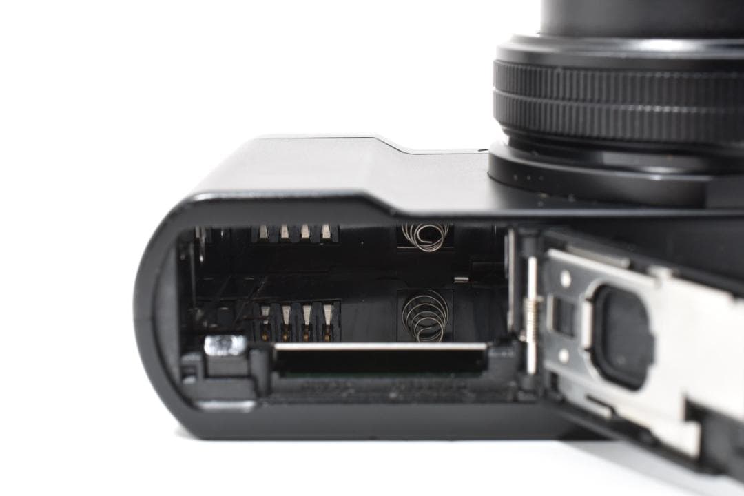 ジャンク館/ パナソニック LUMIX DMC-TX1 動作未確認