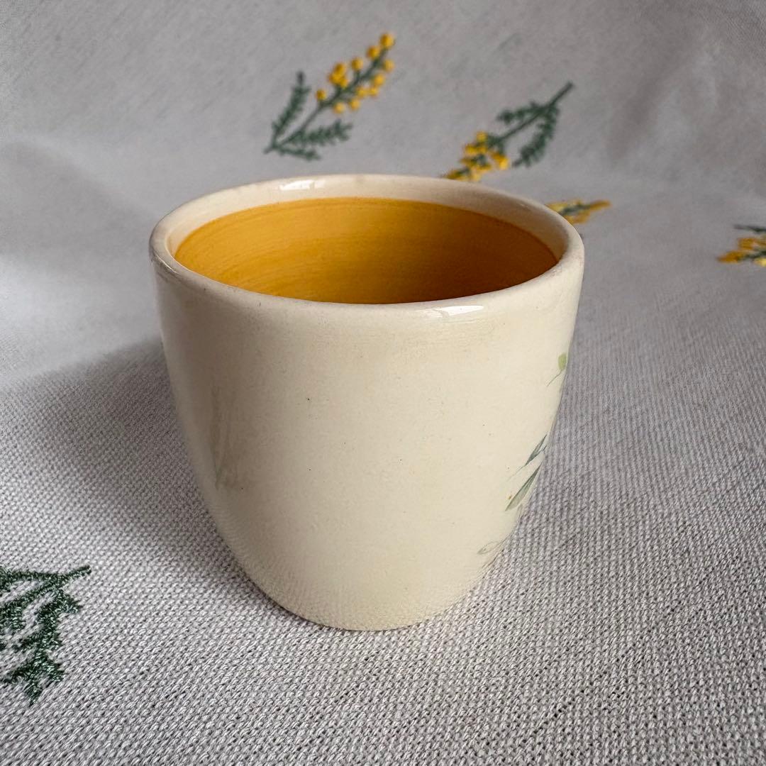 027 スージークーパー　スワンシースプレイ　エッグカップ　イエロー