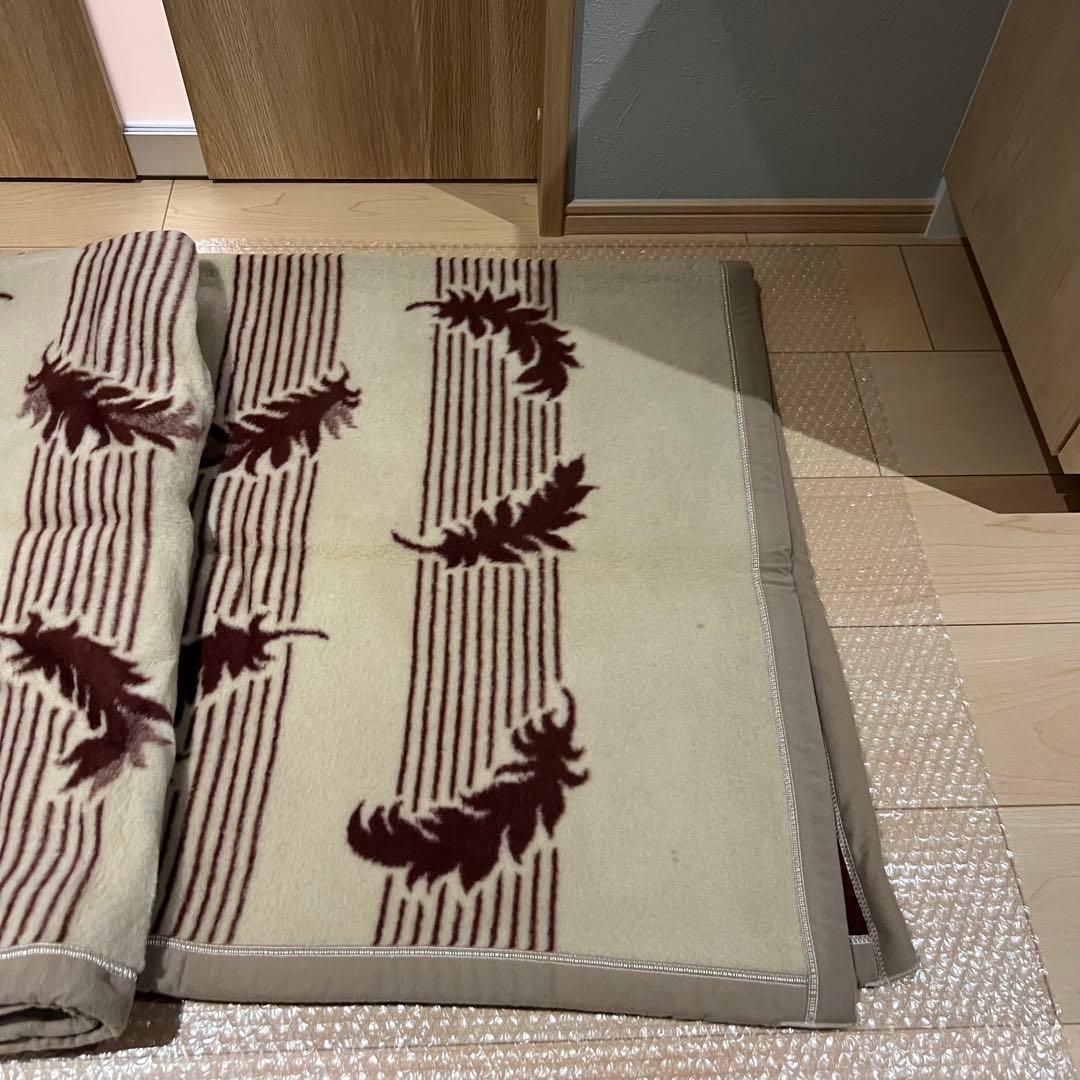 純毛毛布　カシミヤ入り　ウール毛布　カシミヤ40%