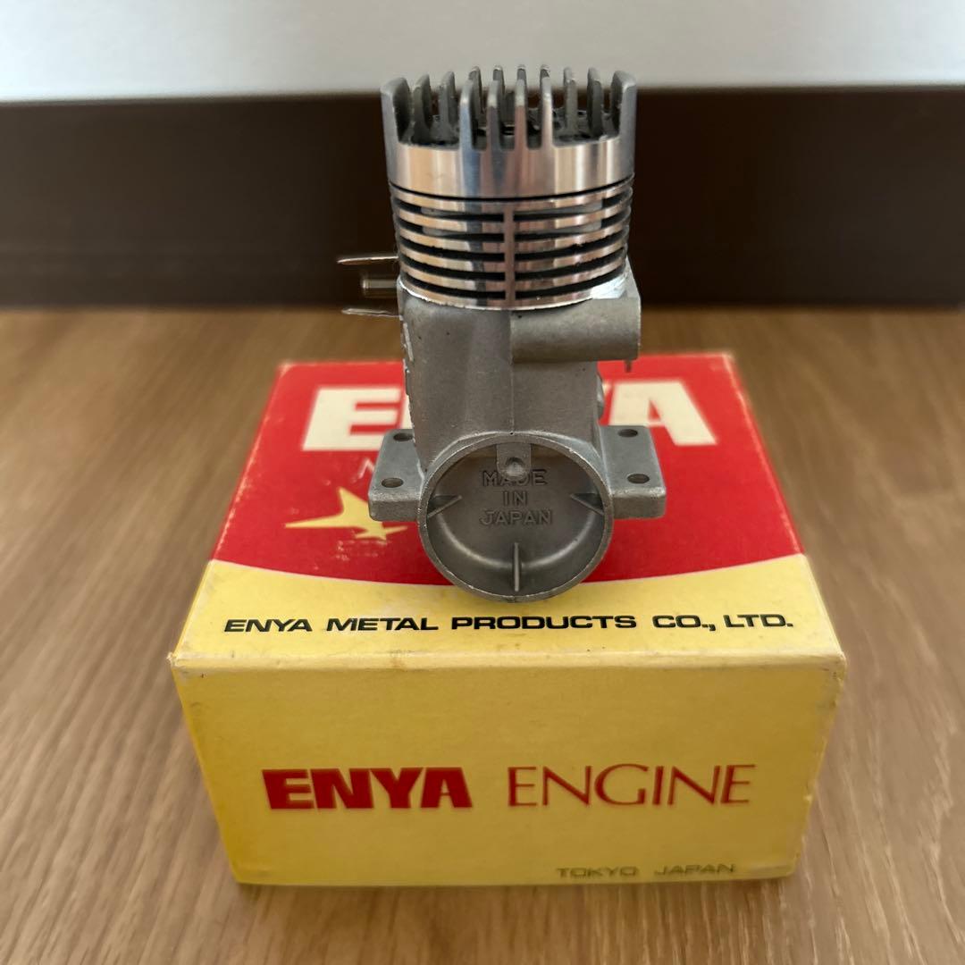 ENYA 19-VI 2ストロークエンジン
