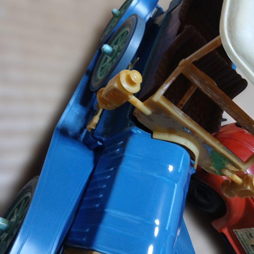 ヴィンテージ、レトロ、ウイスキー空瓶、1975年、4台セット