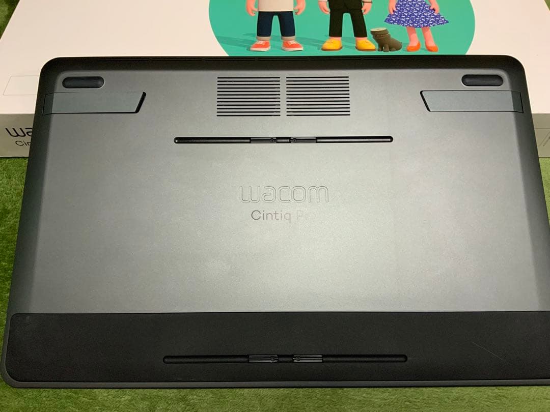 Wacom/Cintiq Pro/DTH-1620/液晶ペンタブレット