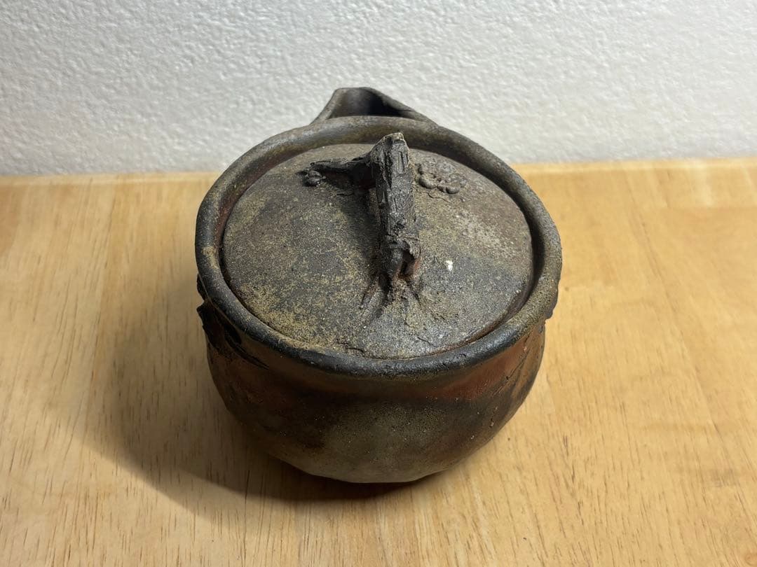 114. 備前焼 宝瓶 登り窯 梅 手びねり 急須
