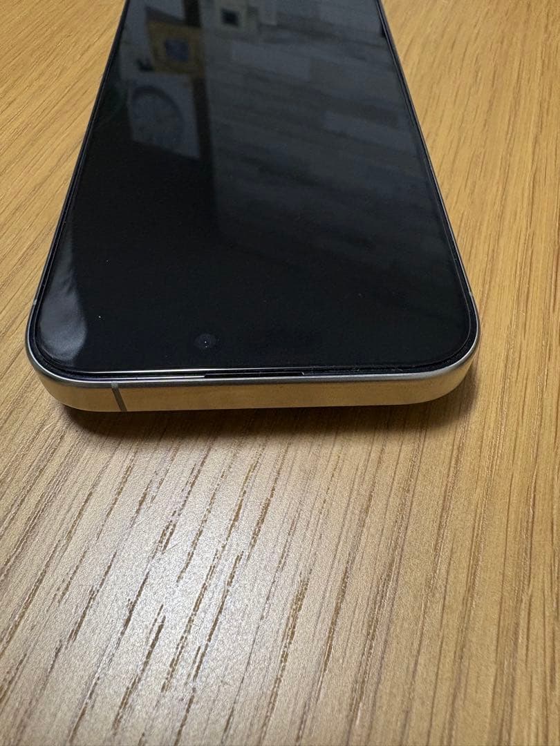 【美品】Apple iPhone 15 PRO ナチュラルチタニウム　128GB