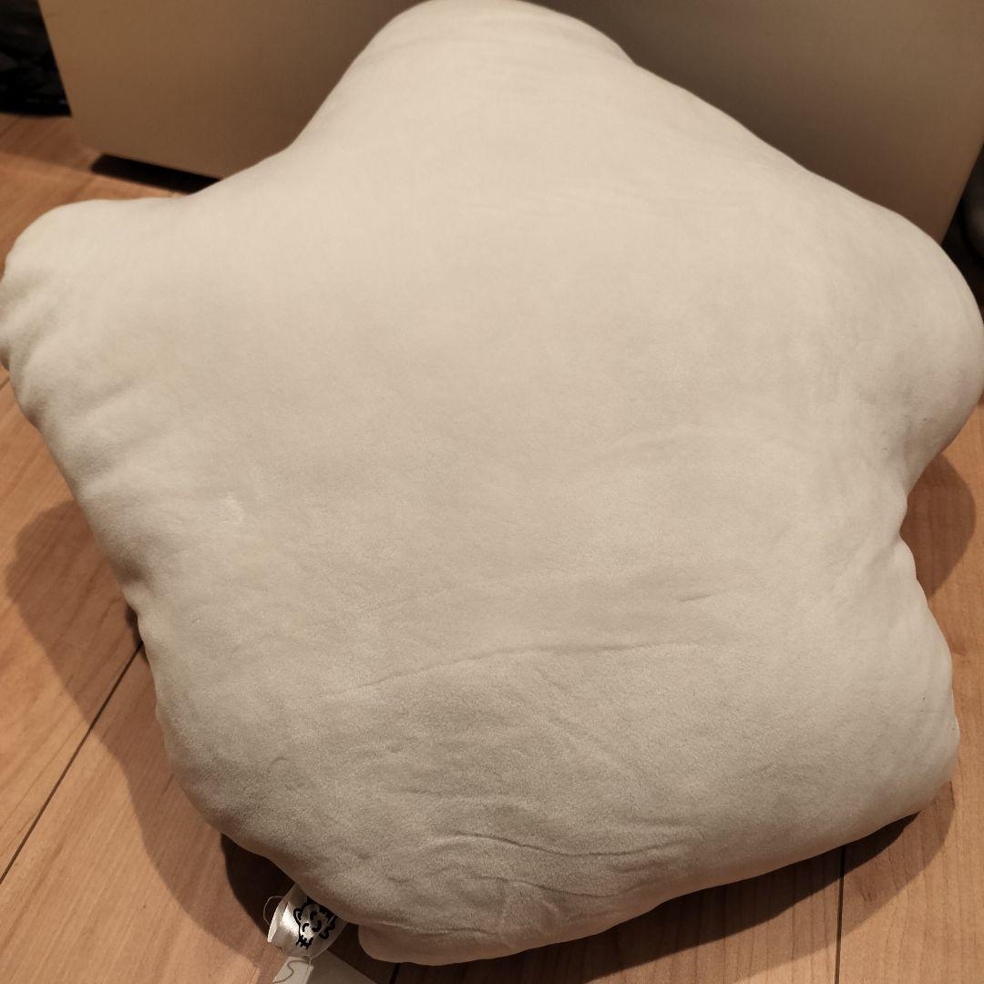 nqrse　なるせねこ　クッション