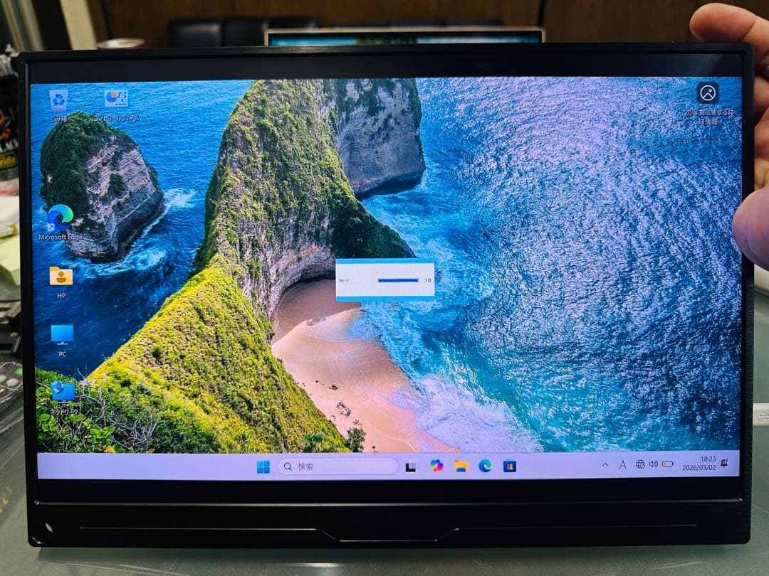 ⑤USB-C１本で動く1920*1080 15.6型モバイルモニター