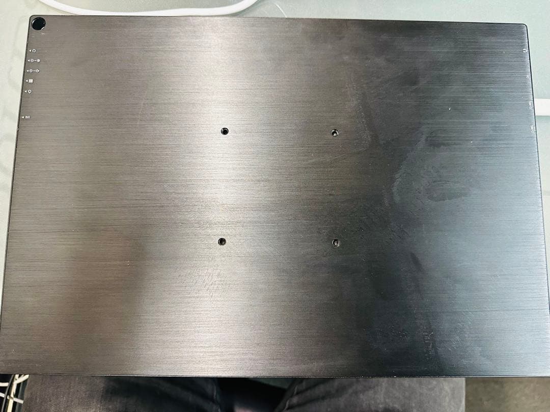 ⑤USB-C１本で動く1920*1080 15.6型モバイルモニター