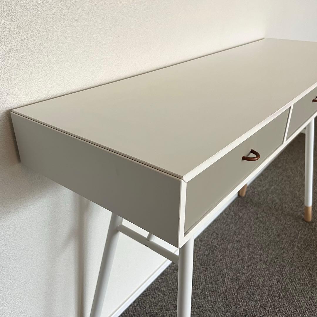 BoConcept Cupertino コンソールテーブル