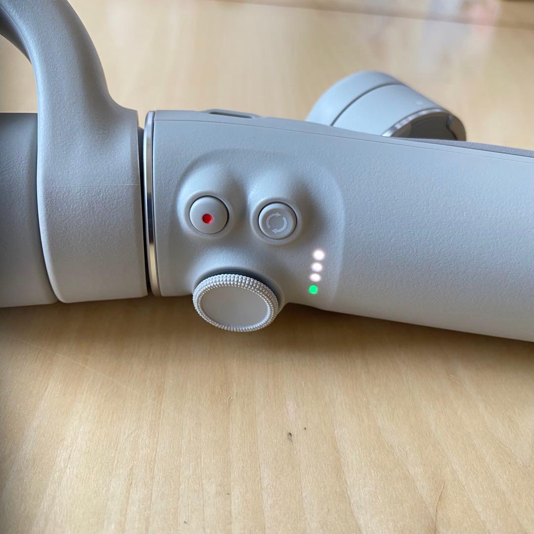【美品】dji om5 スマホ用ジンバル