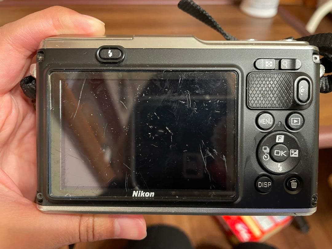 Nikon 1 AW1 ミラーレスカメラ 本体と付属品