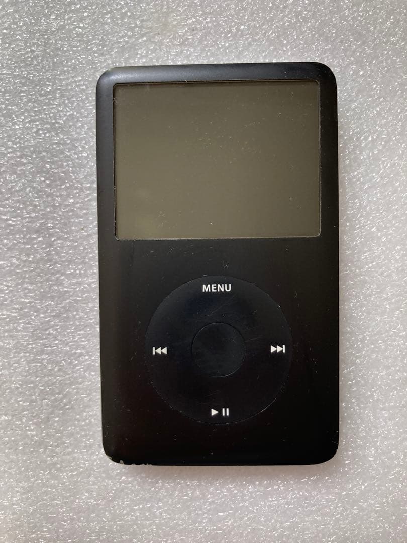 iPod classic 80GB 真っ黒モデル　動作確認済み　オプション有り