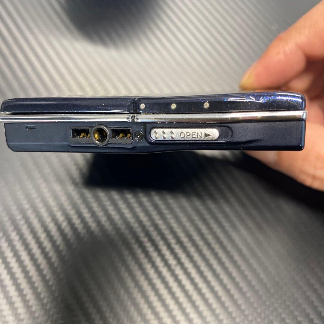 SHARP ポータブルMDプレーヤー　MD-DS70-B 1BIT ジャンク品