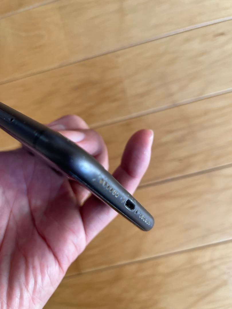 iPhone 11 デュアルsim 64GB