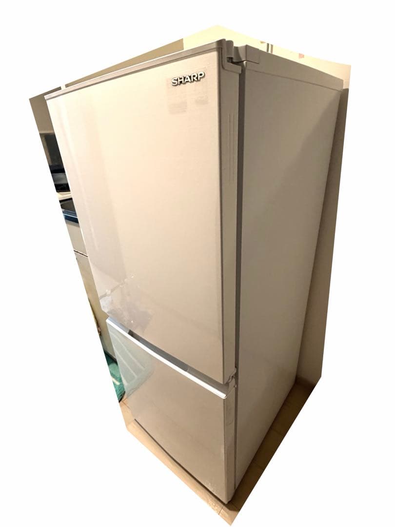 ★期間限定販売★SHARP シャープ　冷蔵庫 152L 右開き　ホワイト